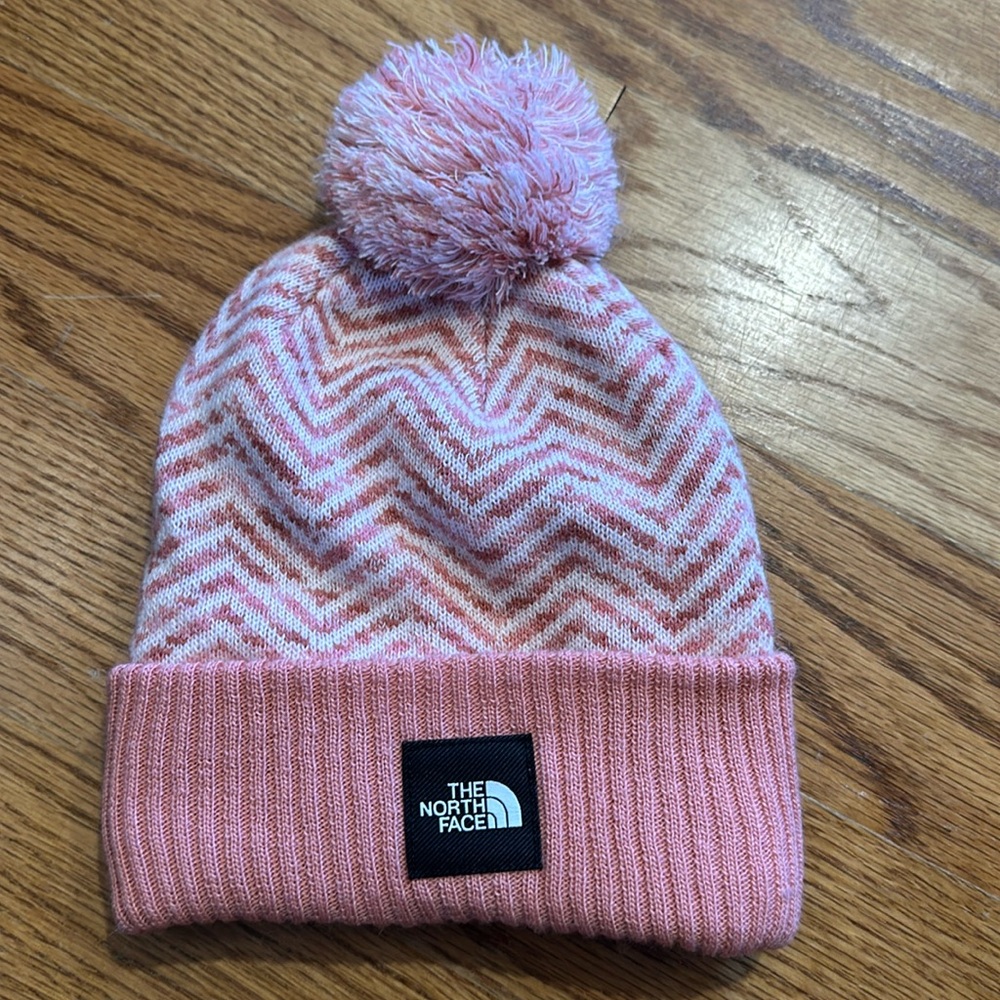 North face youth hat, fleece lined pink